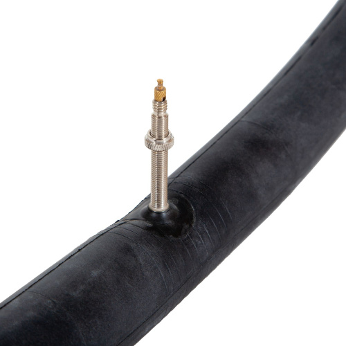 Камера Mitas 28/29x1.75/2.3", велониппель 47 мм, черный